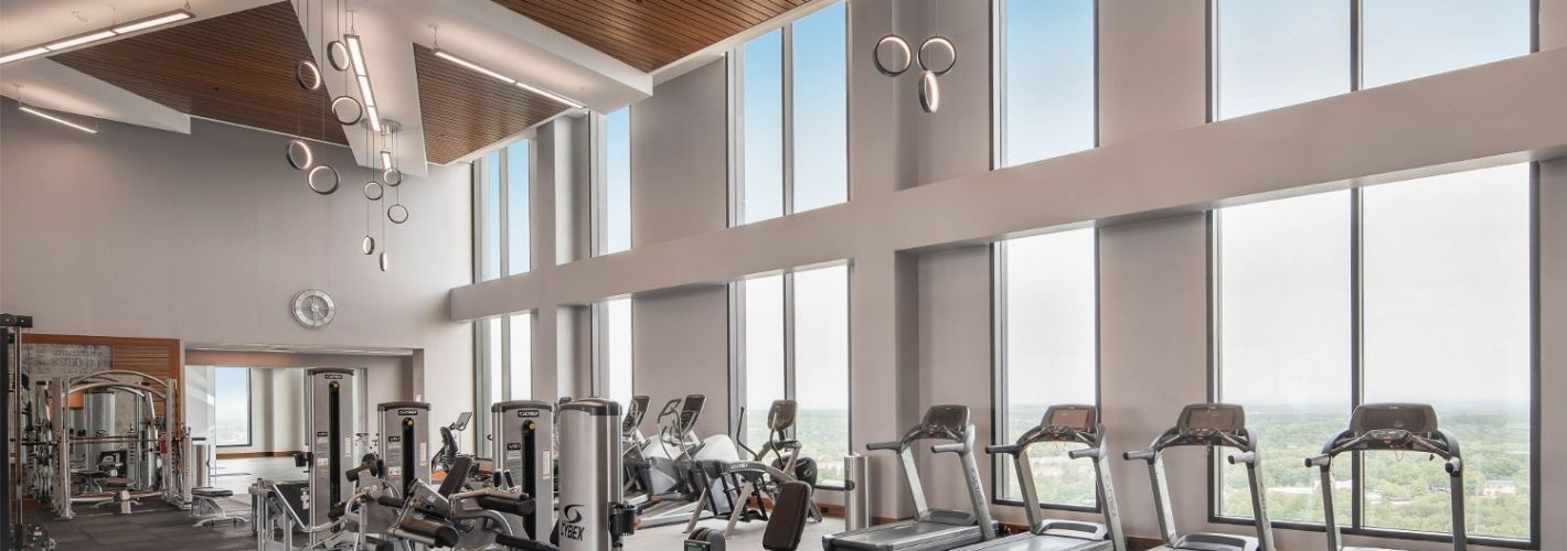 Signature at Reston Town Center : Rooftop fitness center