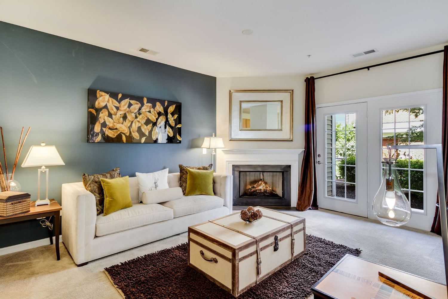 Arbors at Arundel Preserve : Livign Room