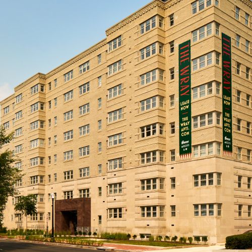 Historic Foggy Bottom offers unparalleled convenience and limitless inspiration. 