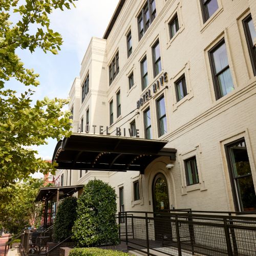 Amenities extend from the building itself. 