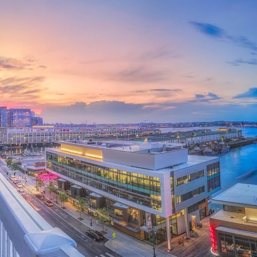 Park Lane Seaport : Sunset view from Rooftop