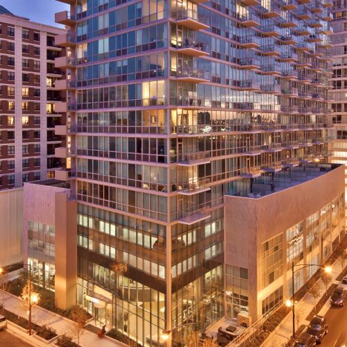 The first LEED Gold Certified residence in downtown Chicago, Parc Huron offers a breath of fresh air from the everyday in more ways than one.