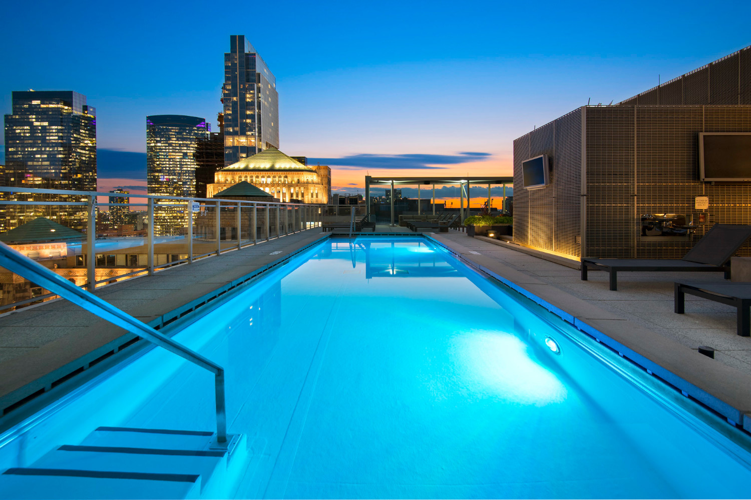 Env Chicago : Pool