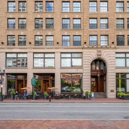 Lofts_Ext_Neighborhood_ Entrance