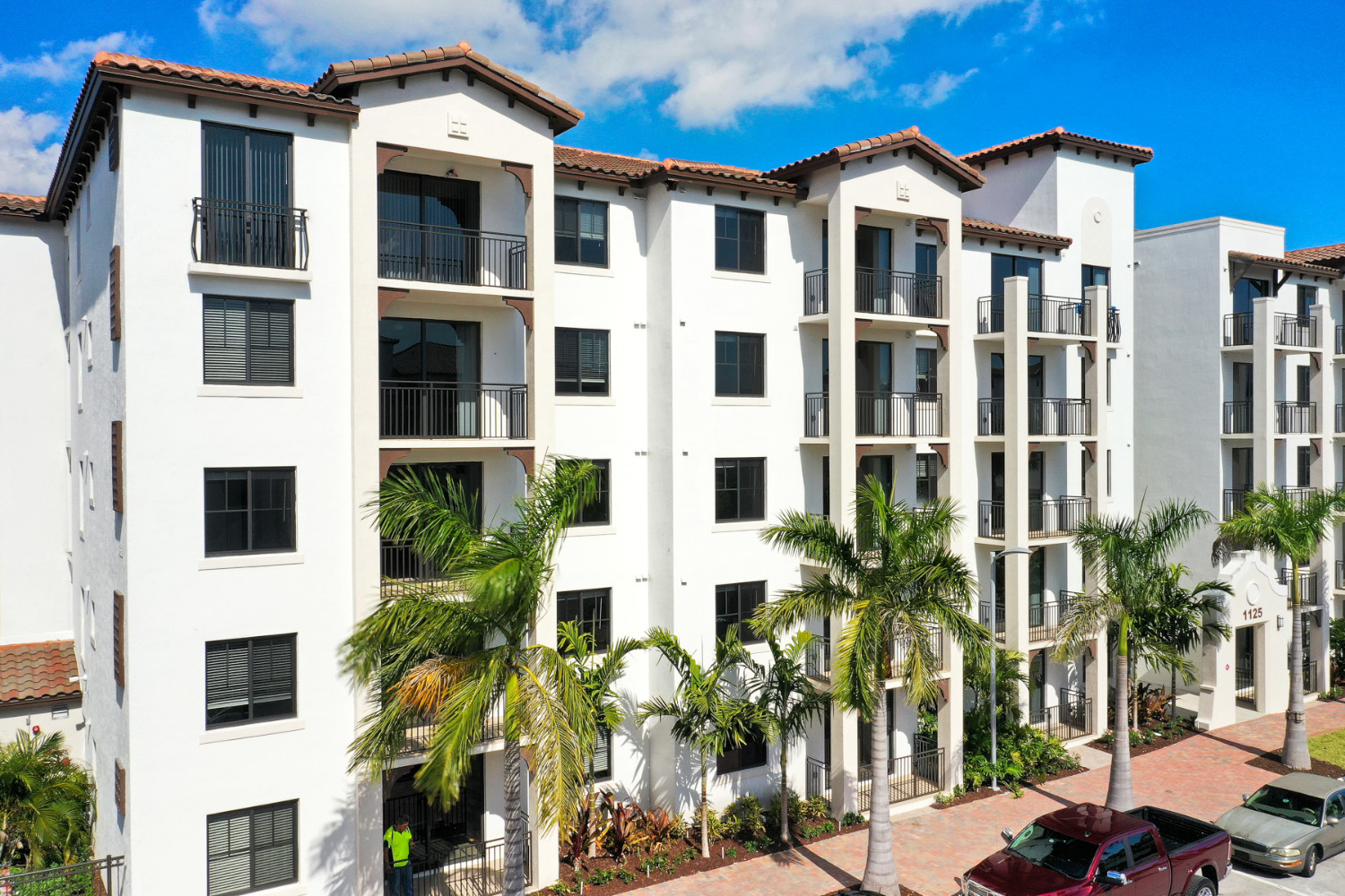 Pacifica : Exterior