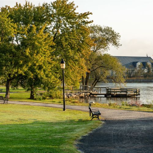 Located just two blocks from the Potomac River Waterfront