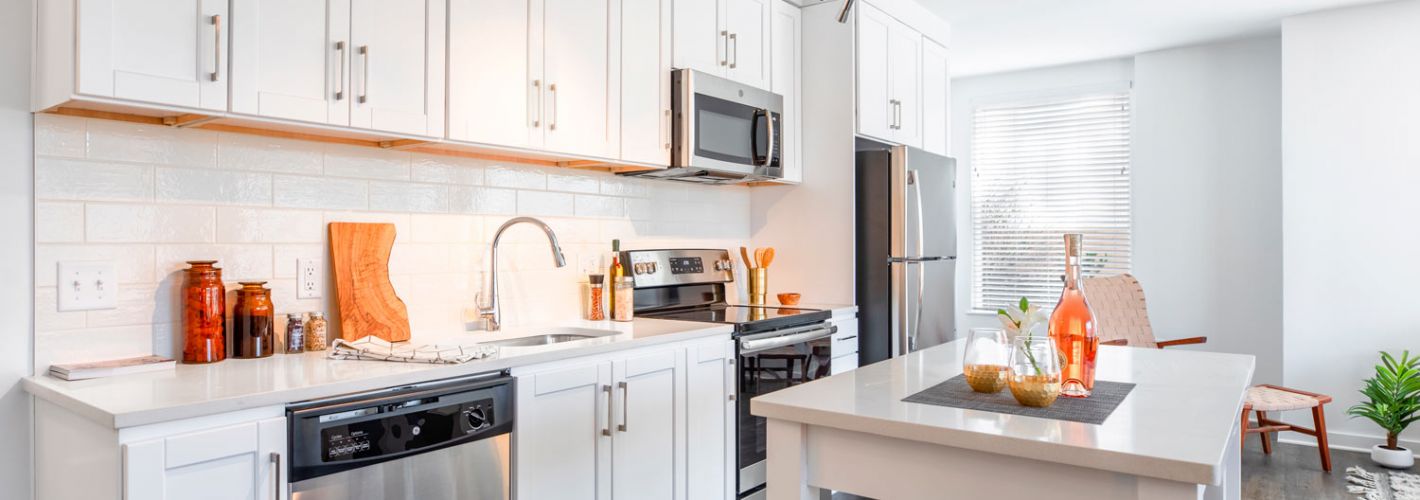 Array at West Alex : Space for cooking and dining 