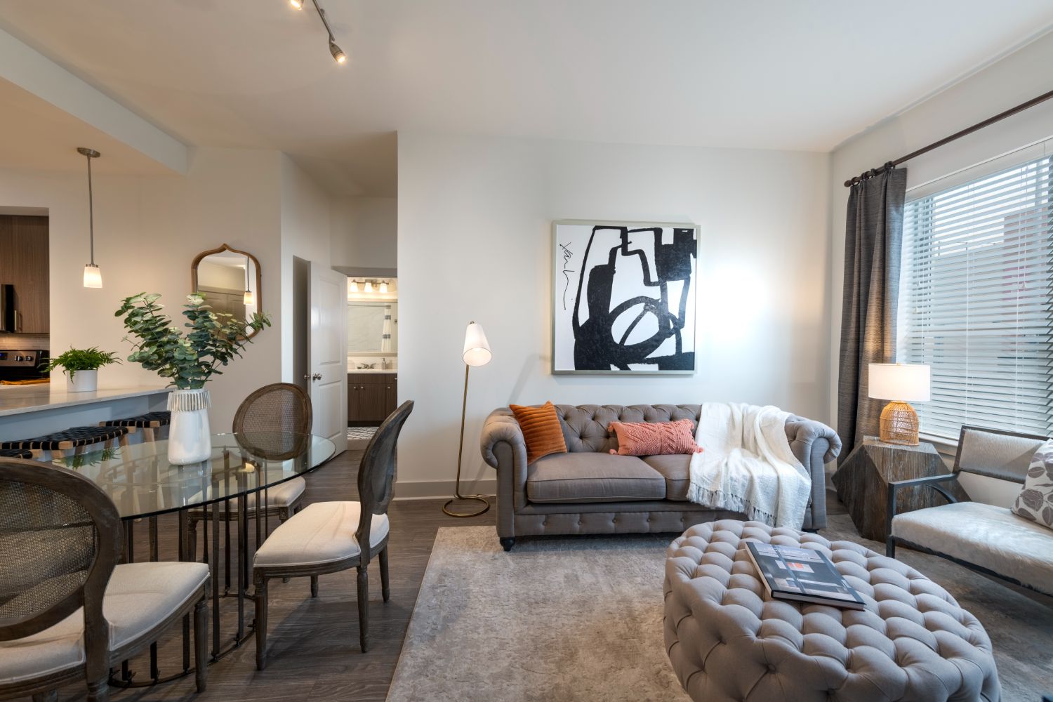 OMNIA at Town Center : Living Area