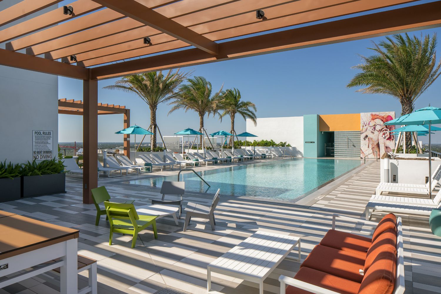 CORE : Pool Deck