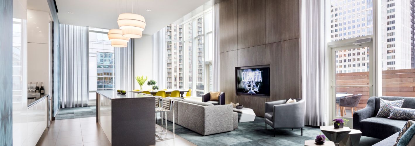 OneEleven : Clubroom