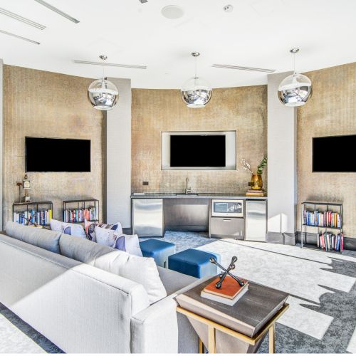 Cozy spots to mix & mingle