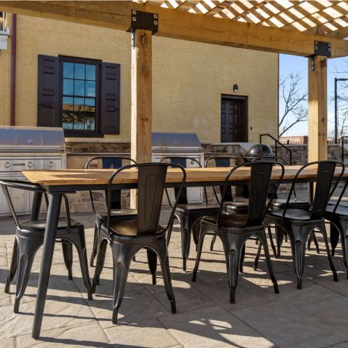 Outdoor gathering for the many.