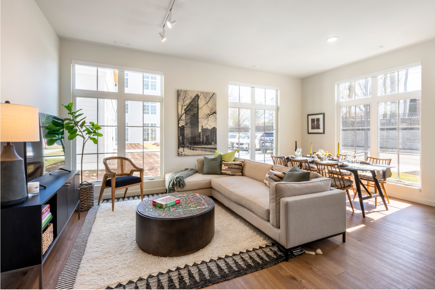 The Anchorage : Living Room