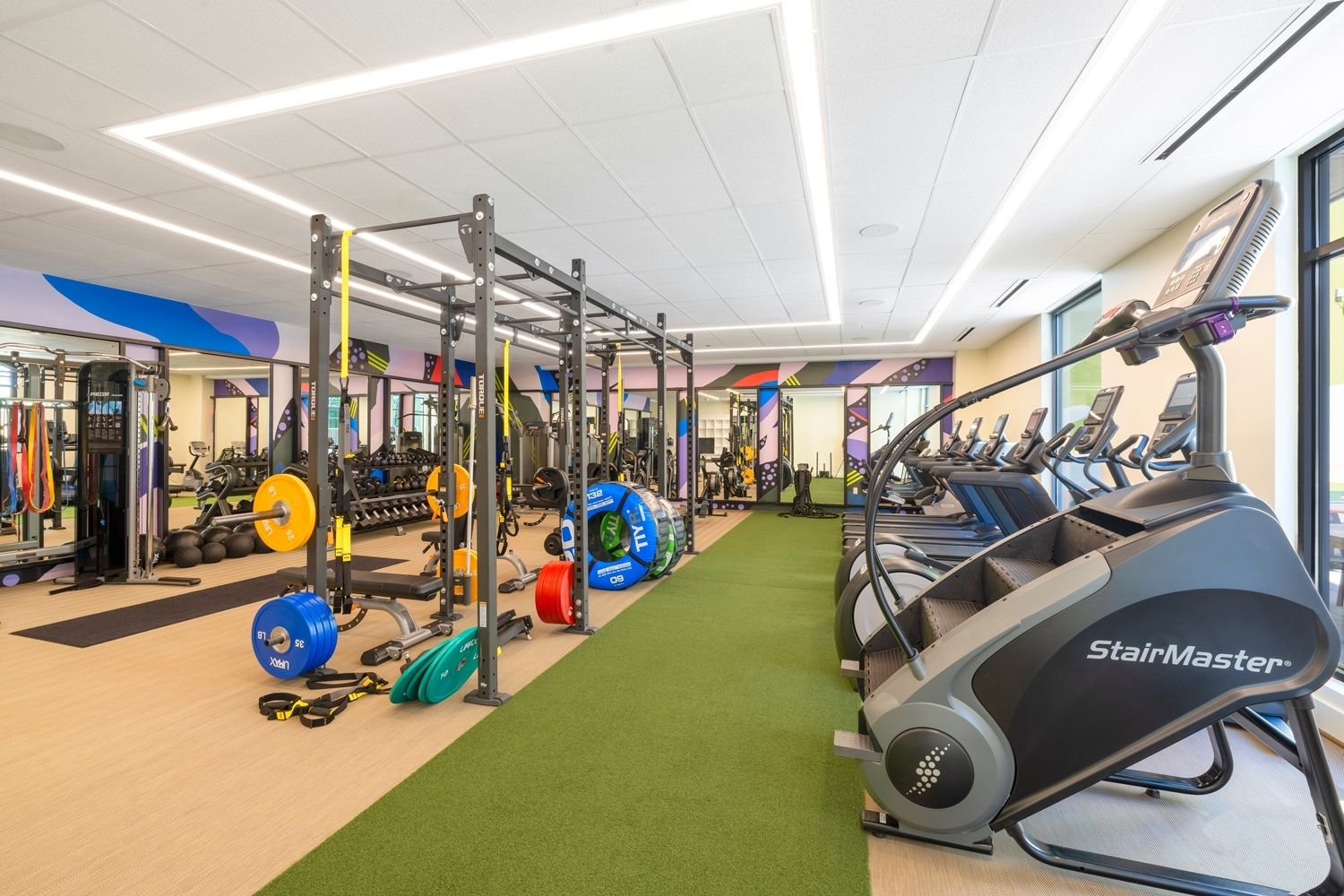 The Vale : Escape in an exercise routine on our state-of-the-art stairmaster machine.