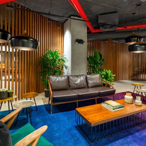 Cellar - Resident Lounge