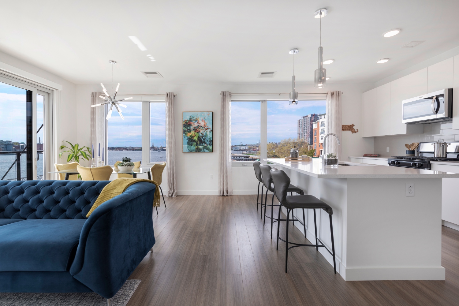Clippership Apartments on the Wharf : Kitchen