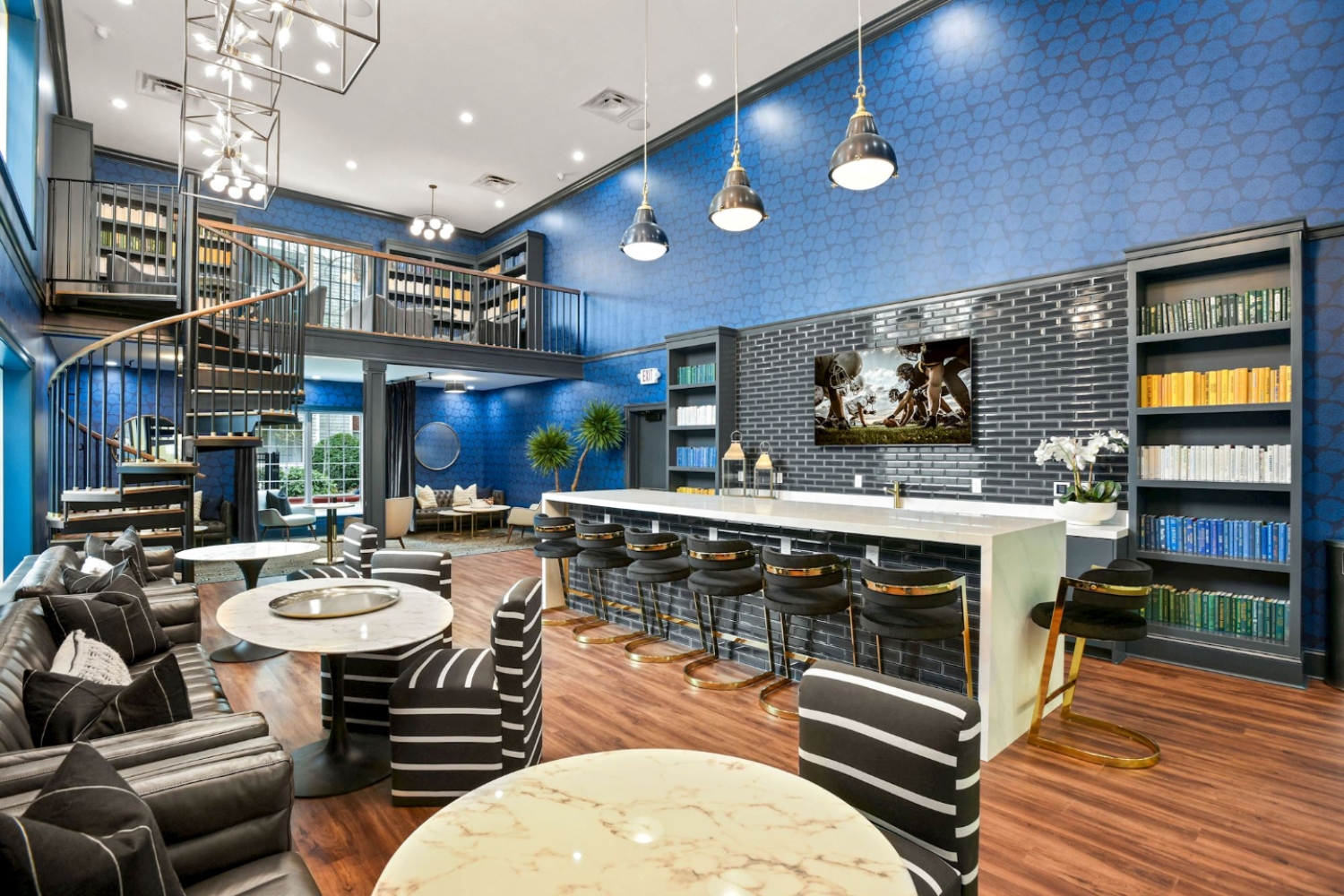 Halstead Fair Oaks : Two stories of space made for relaxation