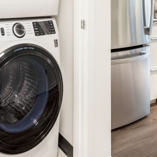 Stackable, full size washers and dryers for bulk laundry 
