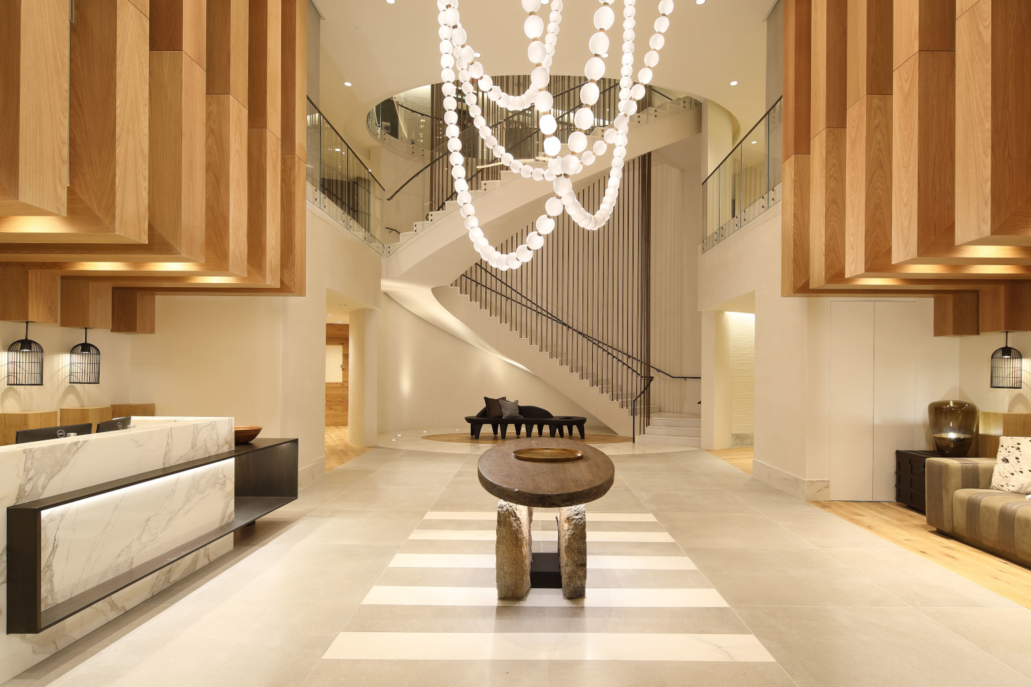 The Barrett at Chevy Chase Lake : Signature Lobby at The Barrett 