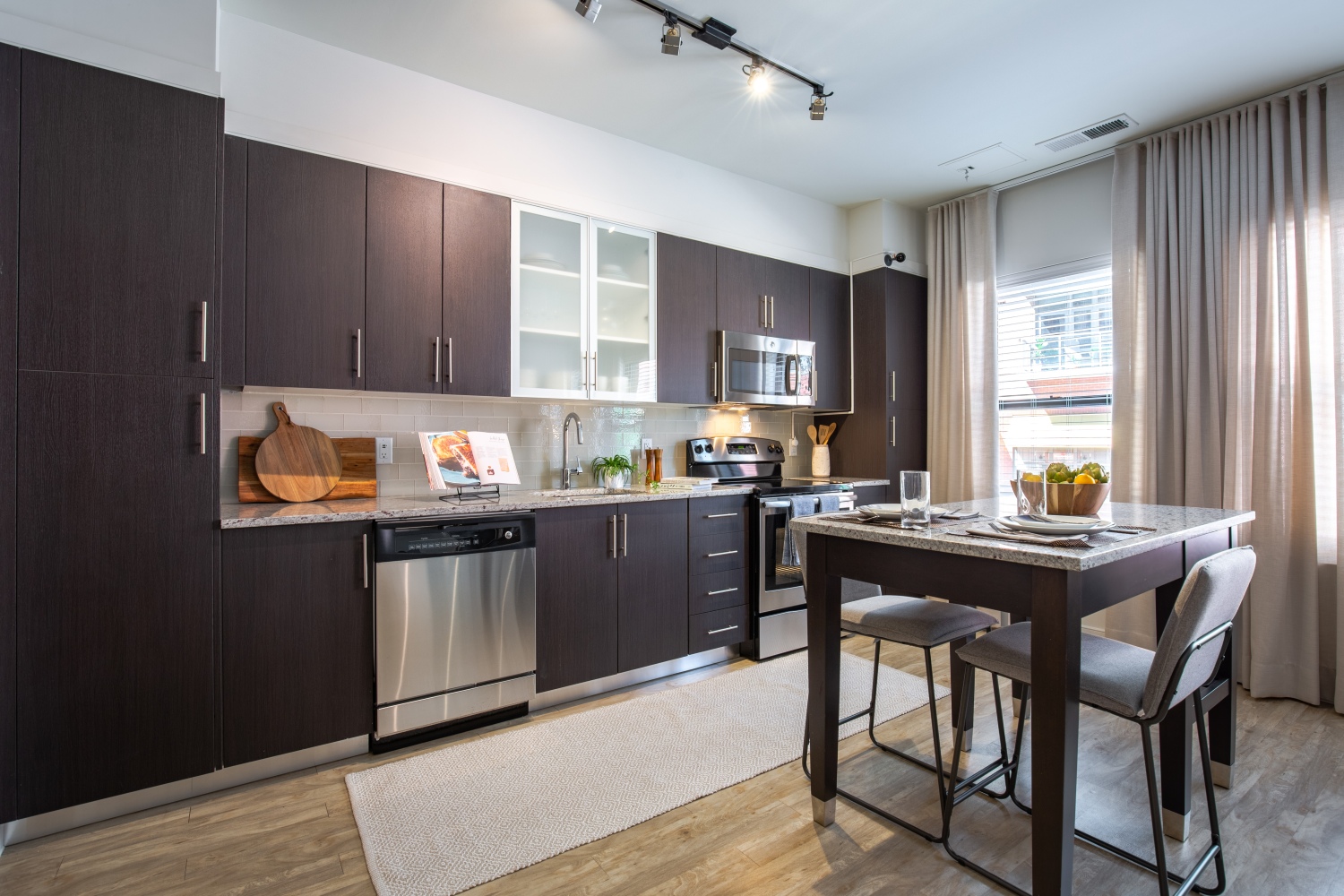 19Nineteen : Kitchen