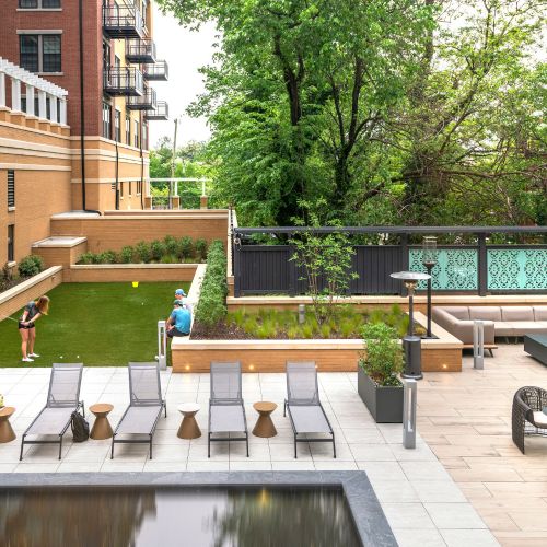 Monroe Street Market