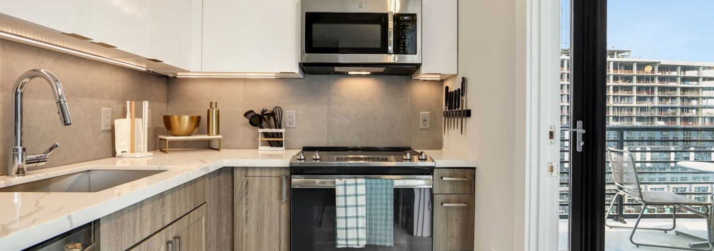 i5 Union Market : Shared apartments with fully equipped kitchens