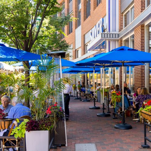 Shops, restaurants and entertainment on Bethesda Row