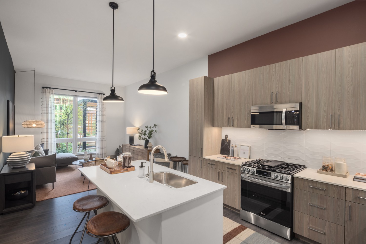 NorthLight at Edge on Hudson : Elegantly Modern Living Spaces
