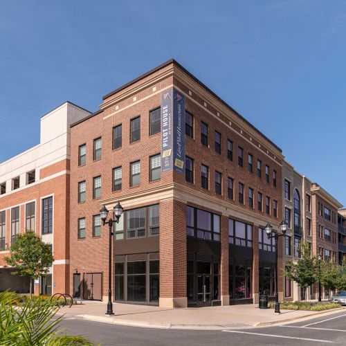 Welcome home to Pilot House