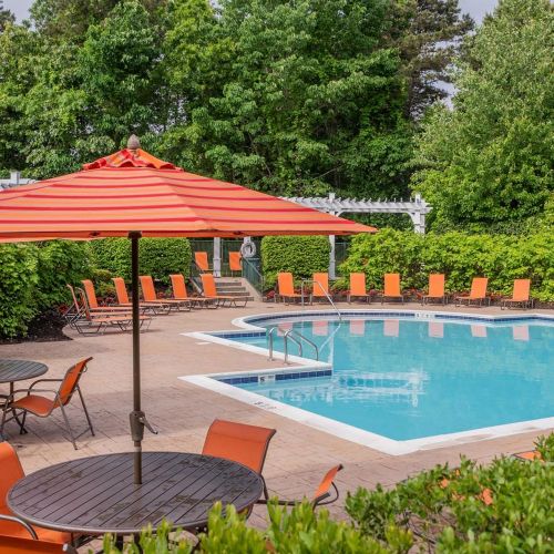 Enjoy your meals poolside with plenty of courtyard seating