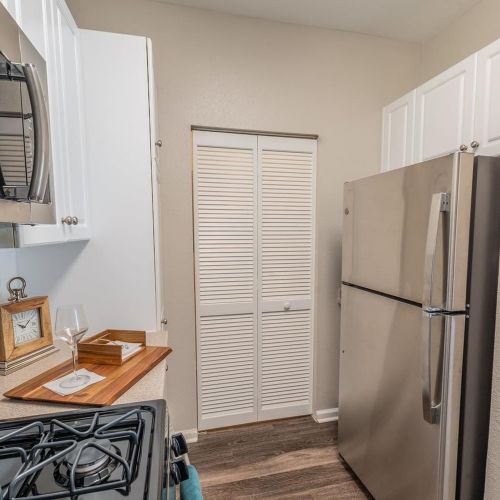 Equipped with stainless steel appliances