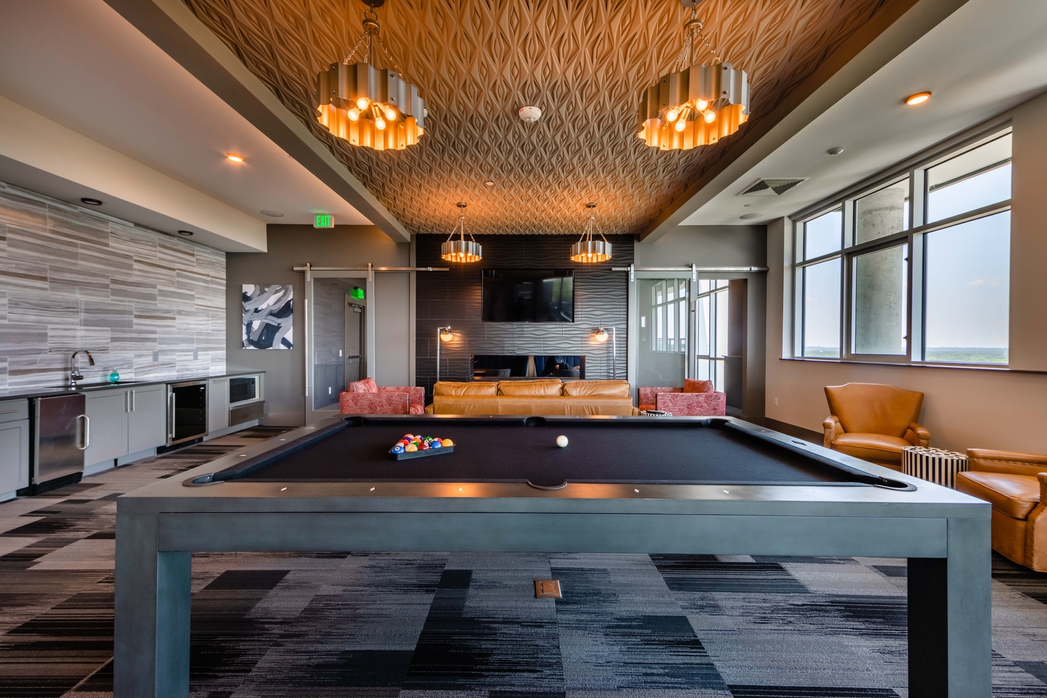 Towerview Ballantyne : Game Lounge