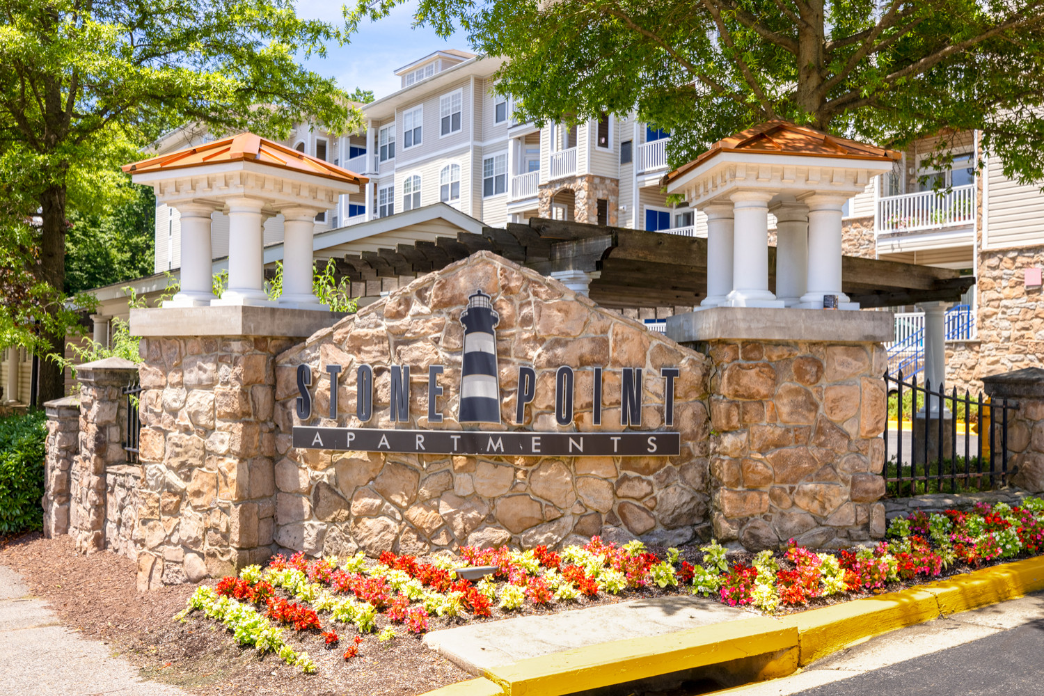 Stone Point Apartments : Welcome to Stone Point Apartments