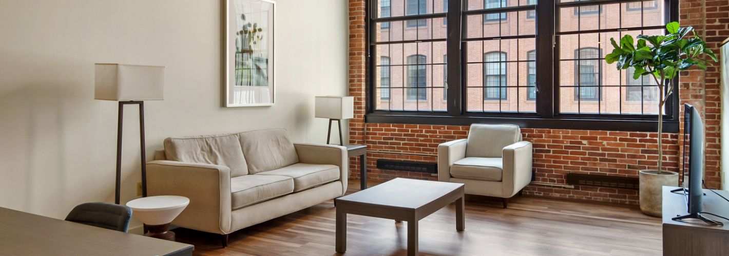 Halstead Providence : Living Room