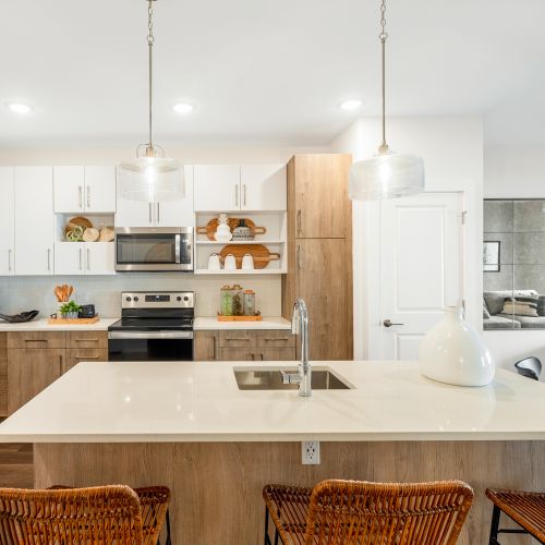 Compass at The Grove : The pet friendly apartments at Compass are immaculately designed to suit your requirements