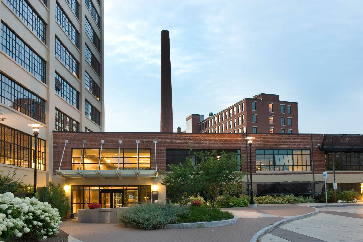 Halstead Haverhill : Building Exterior