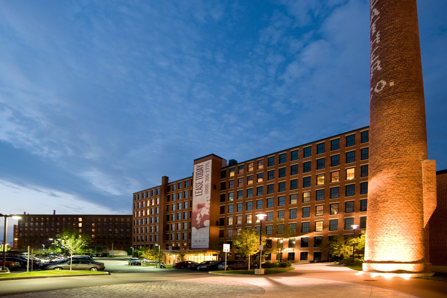 Halstead Haverhill : Building Exterior