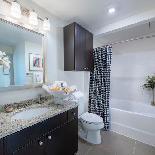 Granite countertops and oversized soaking tubs