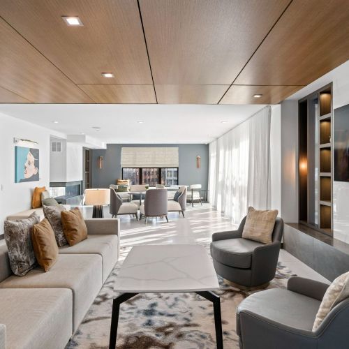 Clubroom with resident lounge and demonstration kitchen