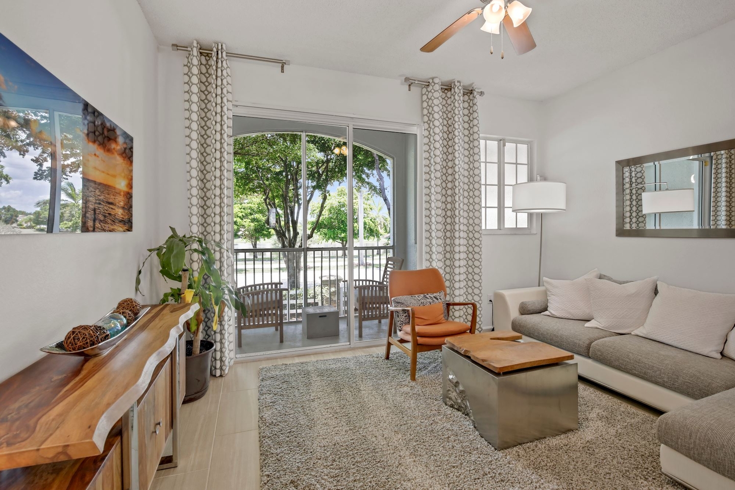 Polo Lakes : Apartment Features