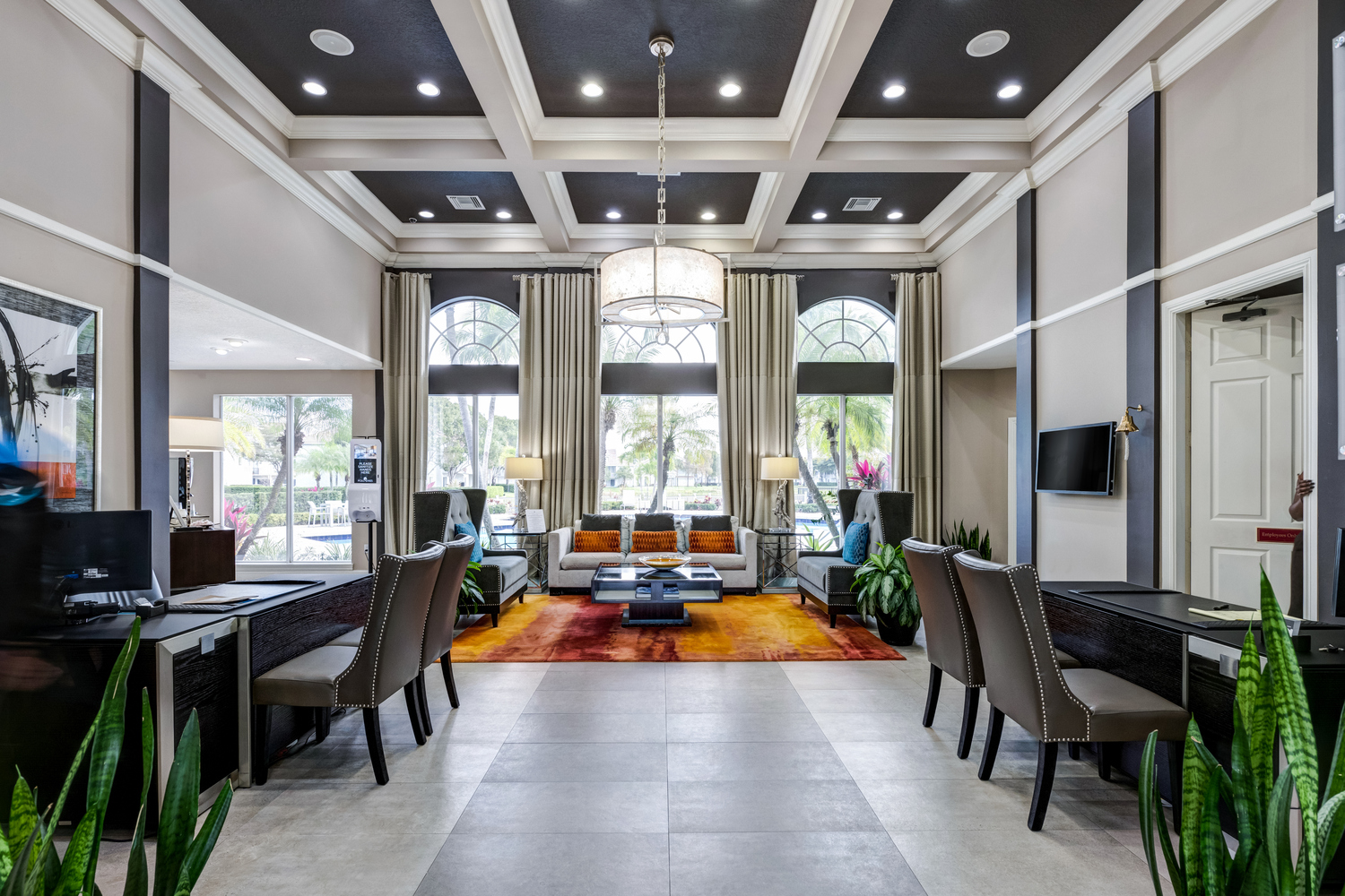 Polo Lakes : Apartment Amenities