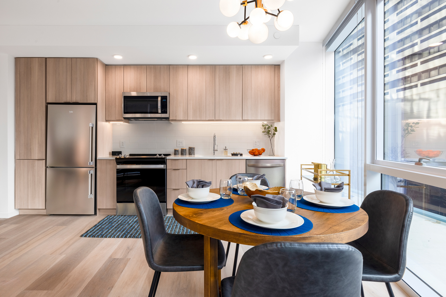 One Cathedral Square : Stainless steel whirlpool appliances