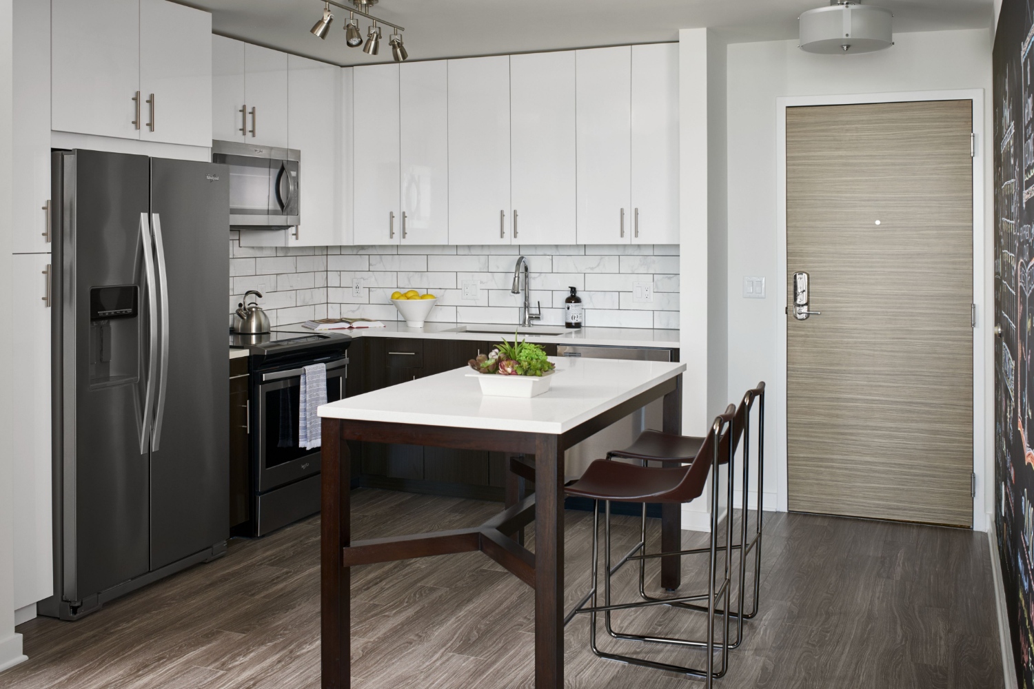 Icon Midtown : Kitchen