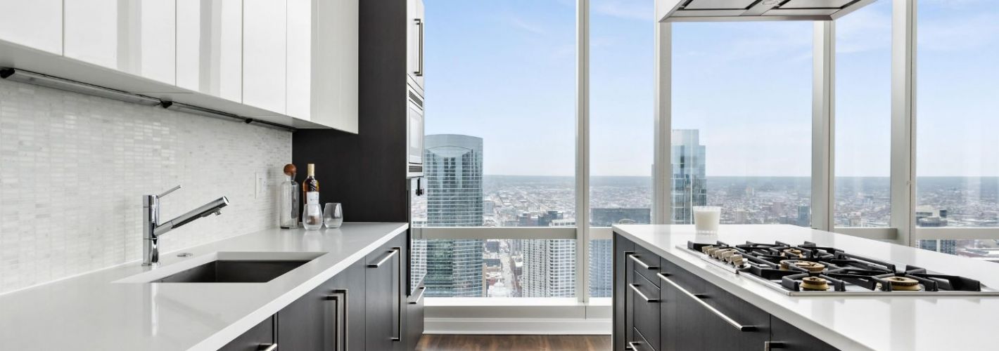 OneEleven : Four coveted Penthouse apartment residences soar high above the Chicago loop with inspiring city views.