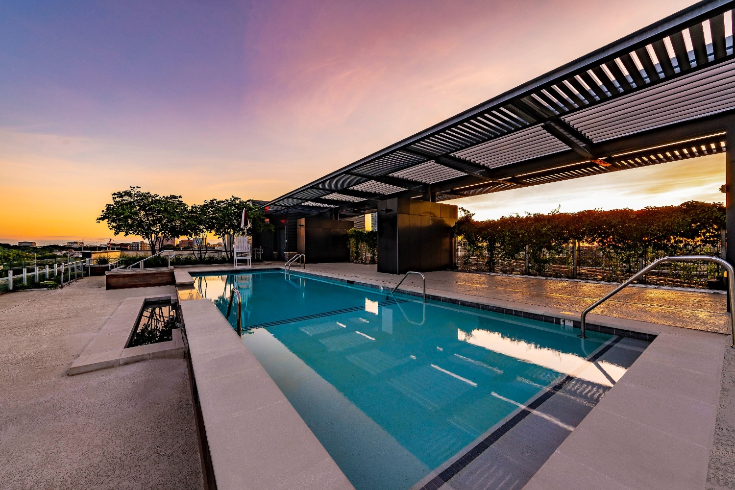 Haden : Pool