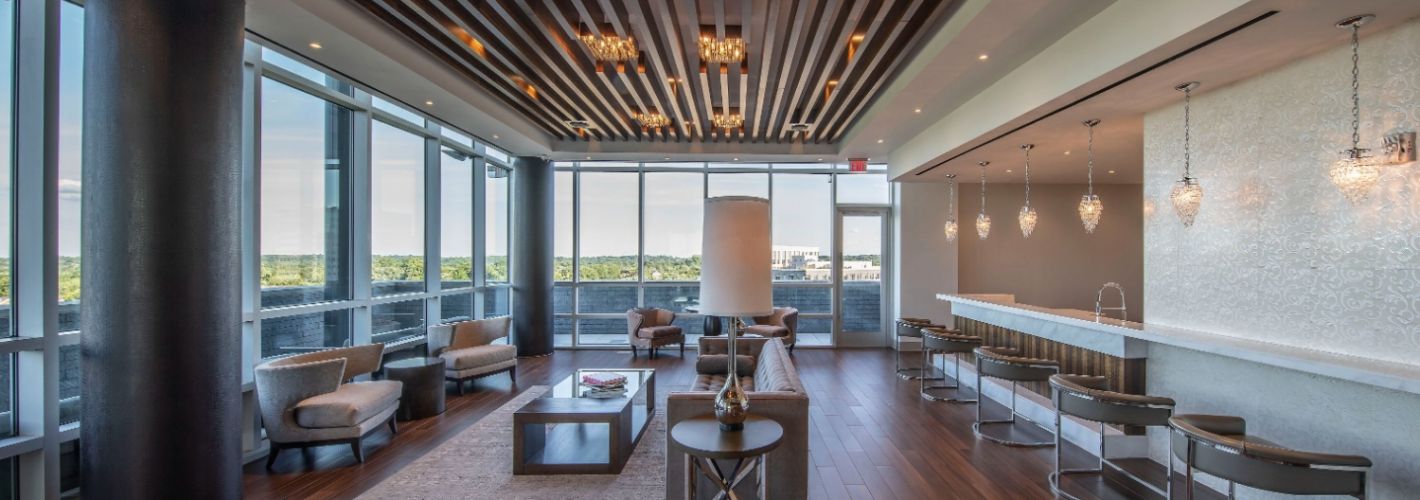 Haden : Sky Lounge