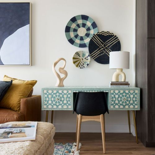 Functional living spaces to help you balance work and play.