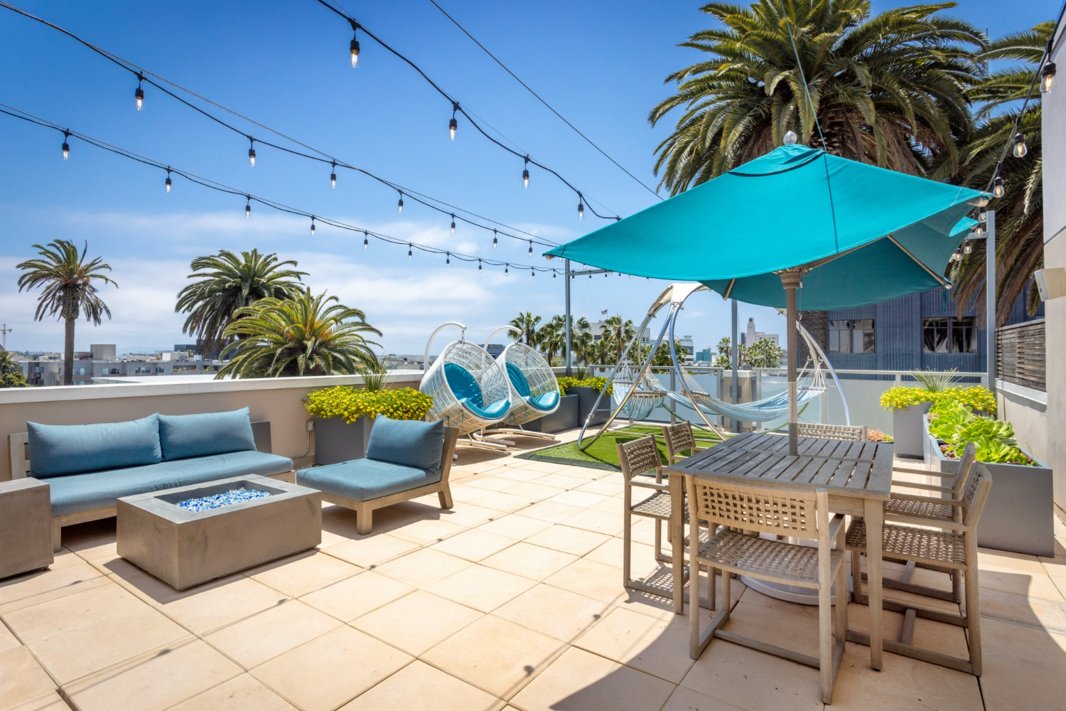 Gibson Santa Monica : Roof Deck