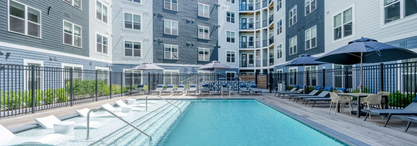 Revolution at Assembly Row : Pool