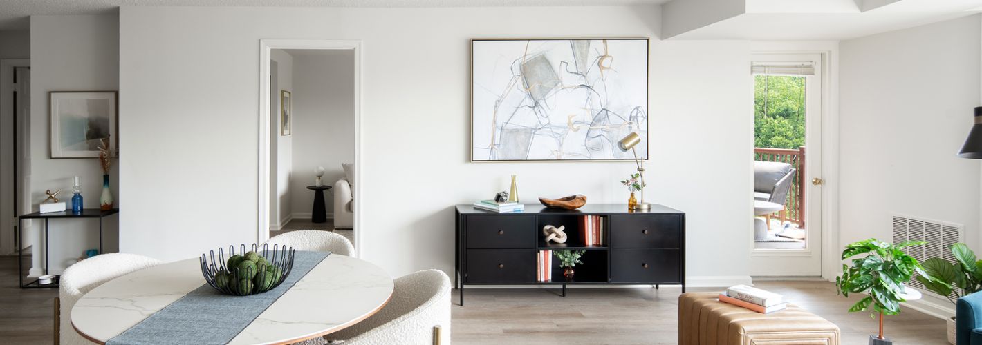Grosvenor Tower : Living Room